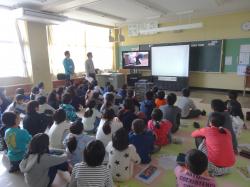 認知症サポーター養成講座　小学校　受講風景